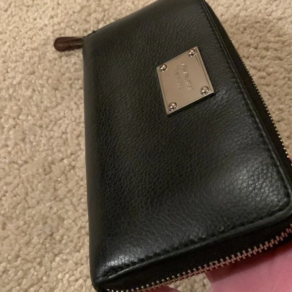 Michael Kors Black Pebble Leather Long Wallet - Like New - Picture 12 of 17